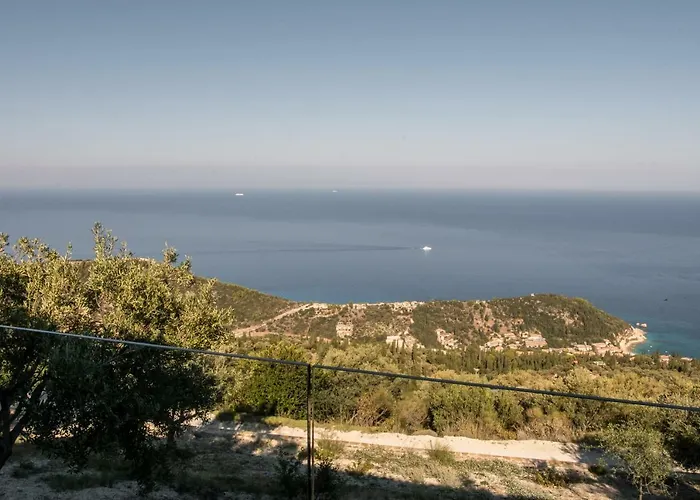 Kampaki Stone Villa Áyios Nikítas