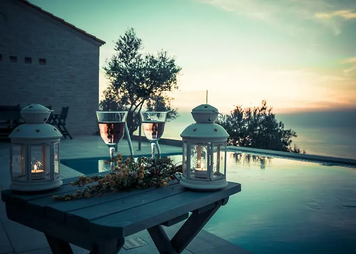 Kampaki Stone Villa Áyios Nikítas