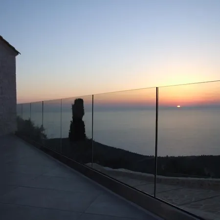 Villa Kampaki Stone Agios Nikitas