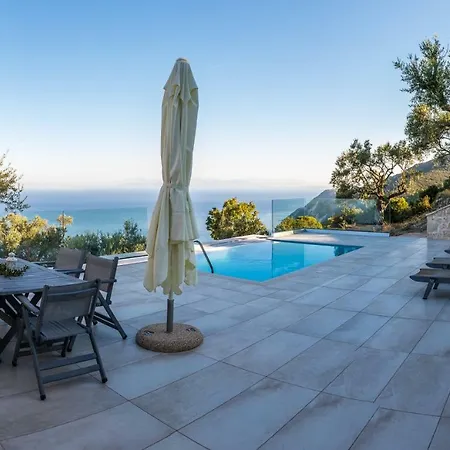 Villa Kampaki Stone *