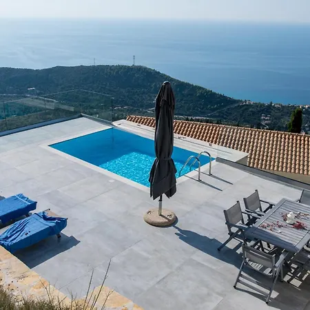 Villa Kampaki Stone Agios Nikitas