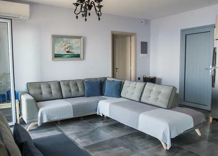 Vila Kampaki Stone Áyios Nikítas