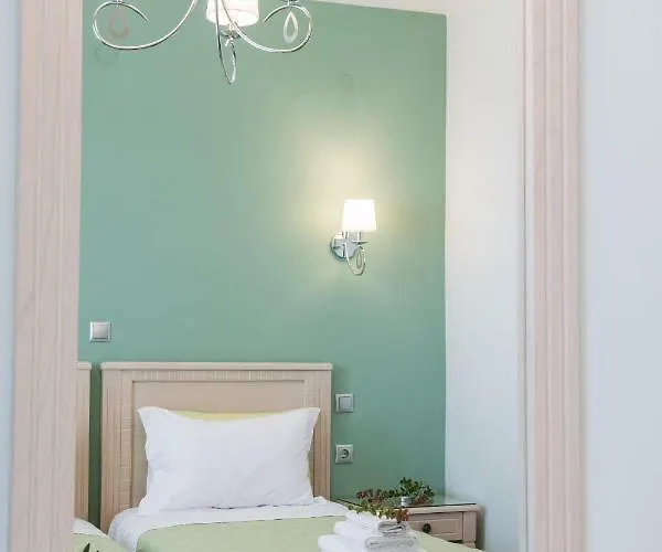 Kampaki Stone Villa *