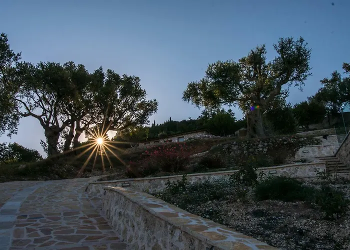 Kampaki Stone Vila Áyios Nikítas